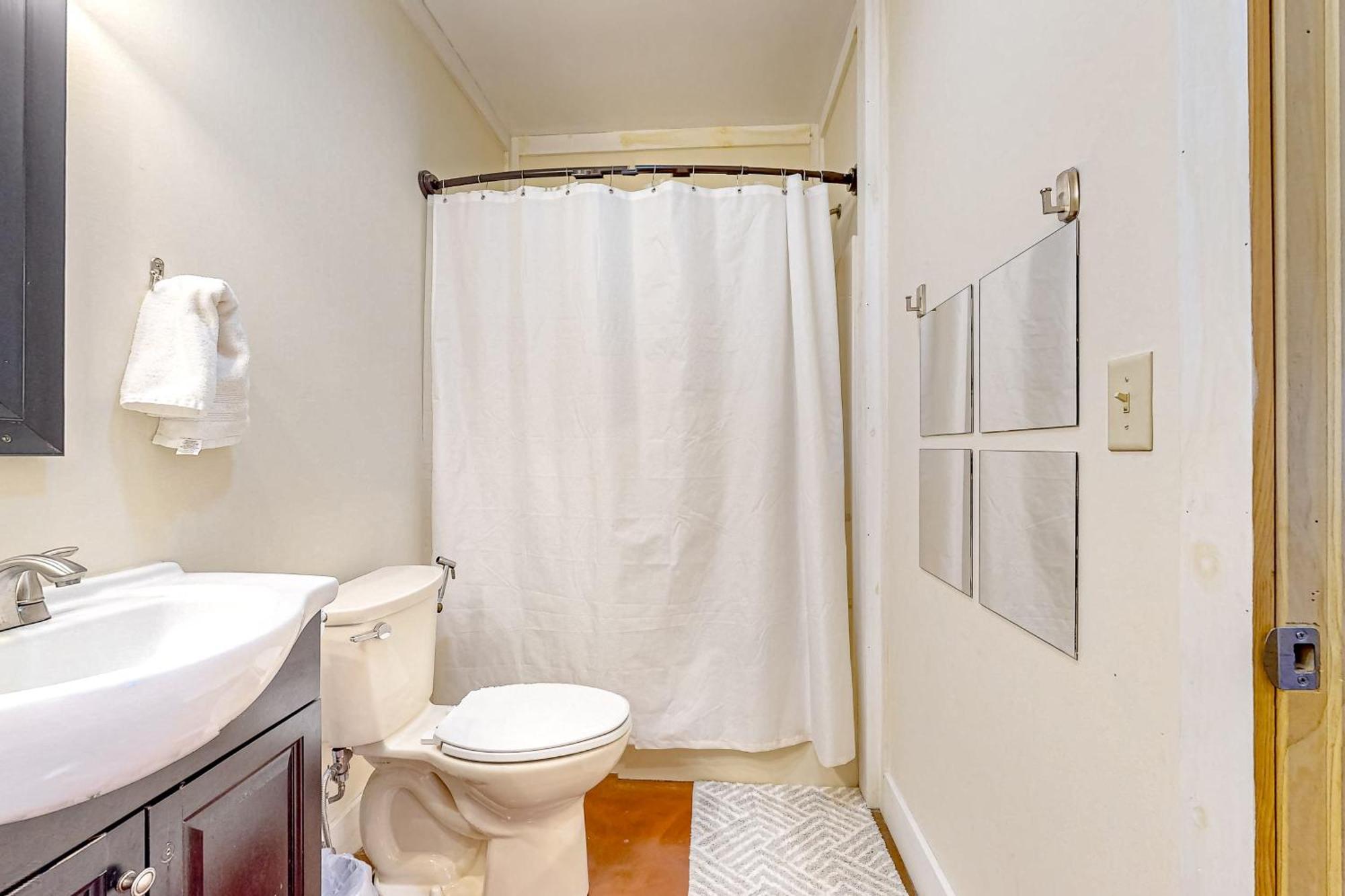 Traveler'S Hideaway, Unit B Villa Ellsworth Esterno foto